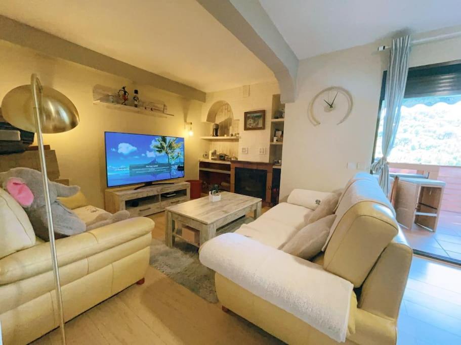 Apartamento De Lujo Vergel Suite San Martin de Valdeiglesias Bagian luar foto